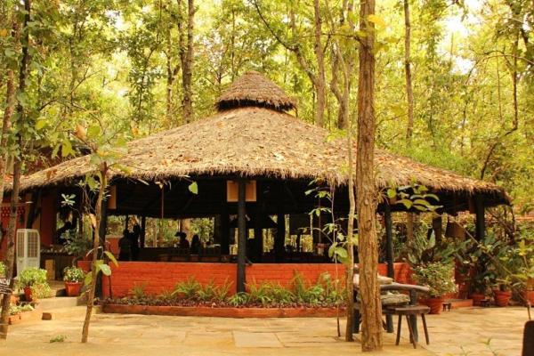 Kanha Jungle Lodge Dhanwār Zewnętrze zdjęcie